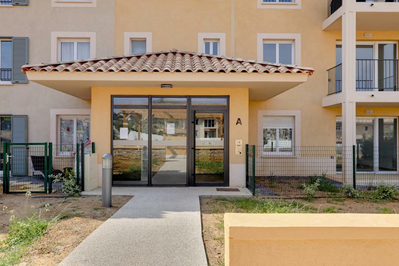 Le Petit Valmer Apartment Ла Кроа Валмер Екстериор снимка